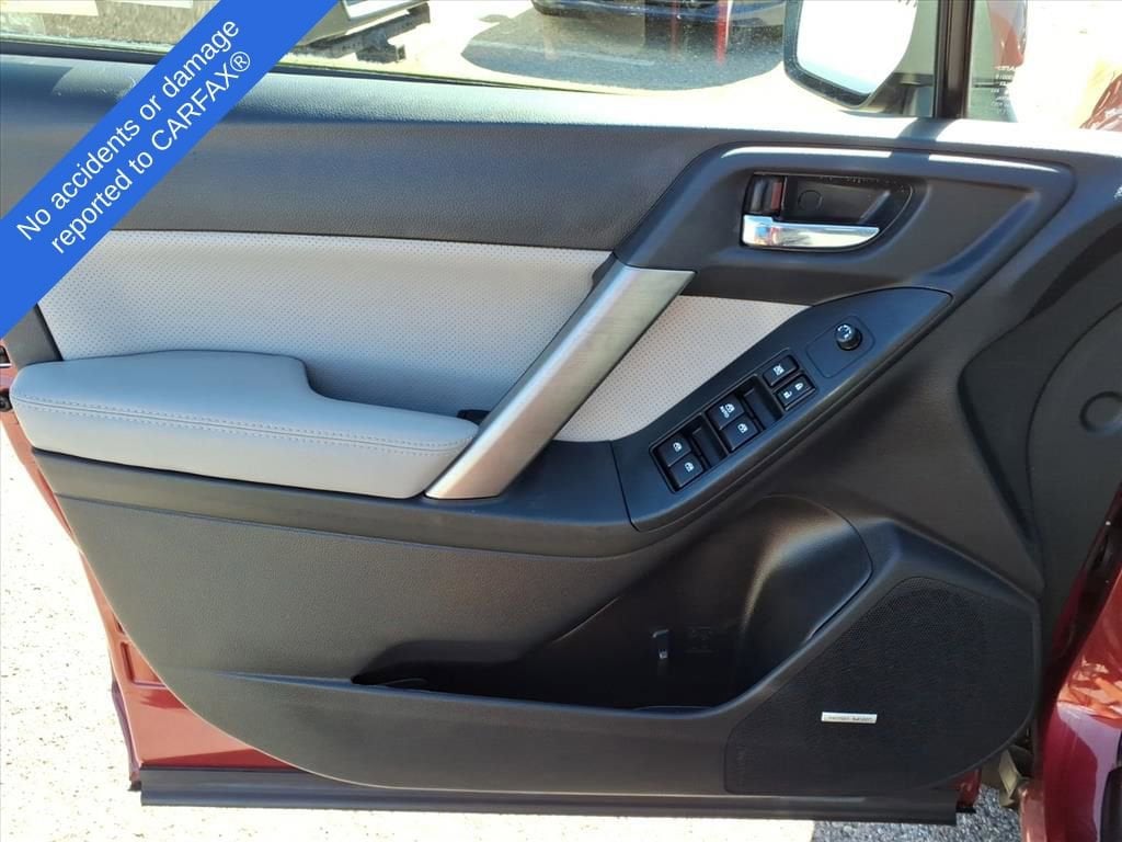 Thumbnail: 2015 Subaru Forester - 14