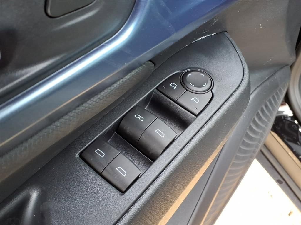 Thumbnail: 2026 Chevrolet Equinox - 14