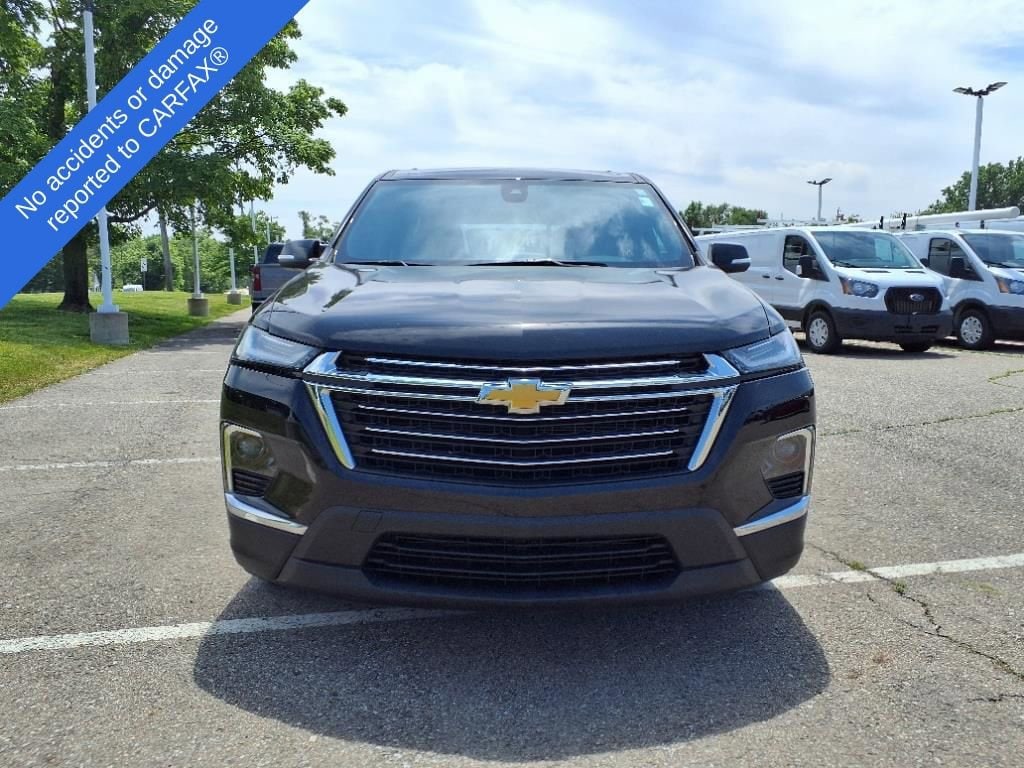 Thumbnail: 2023 Chevrolet Traverse - 2