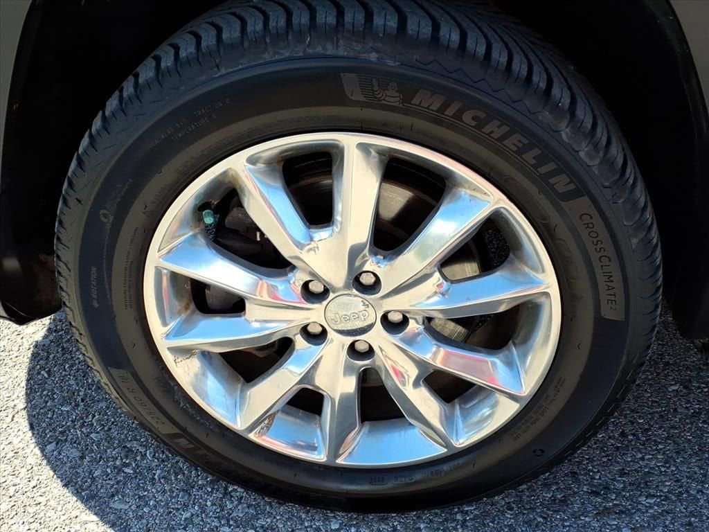 Thumbnail: 2017 Jeep Cherokee - 9