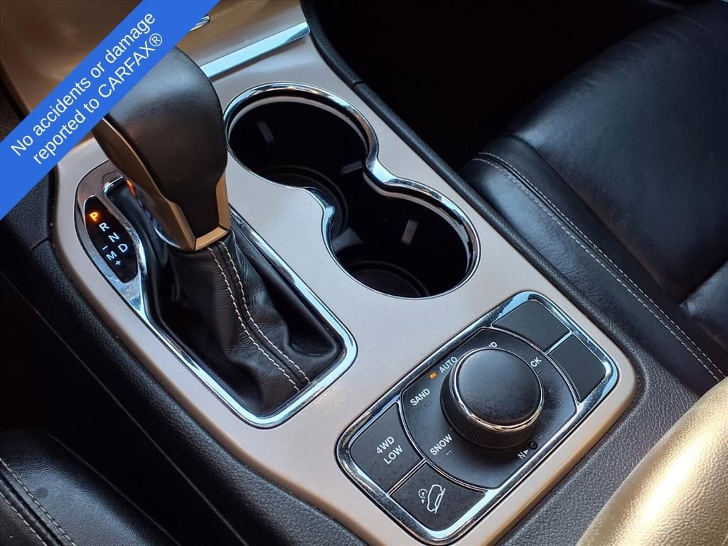 Thumbnail: 2017 Jeep Grand Cherokee - 24