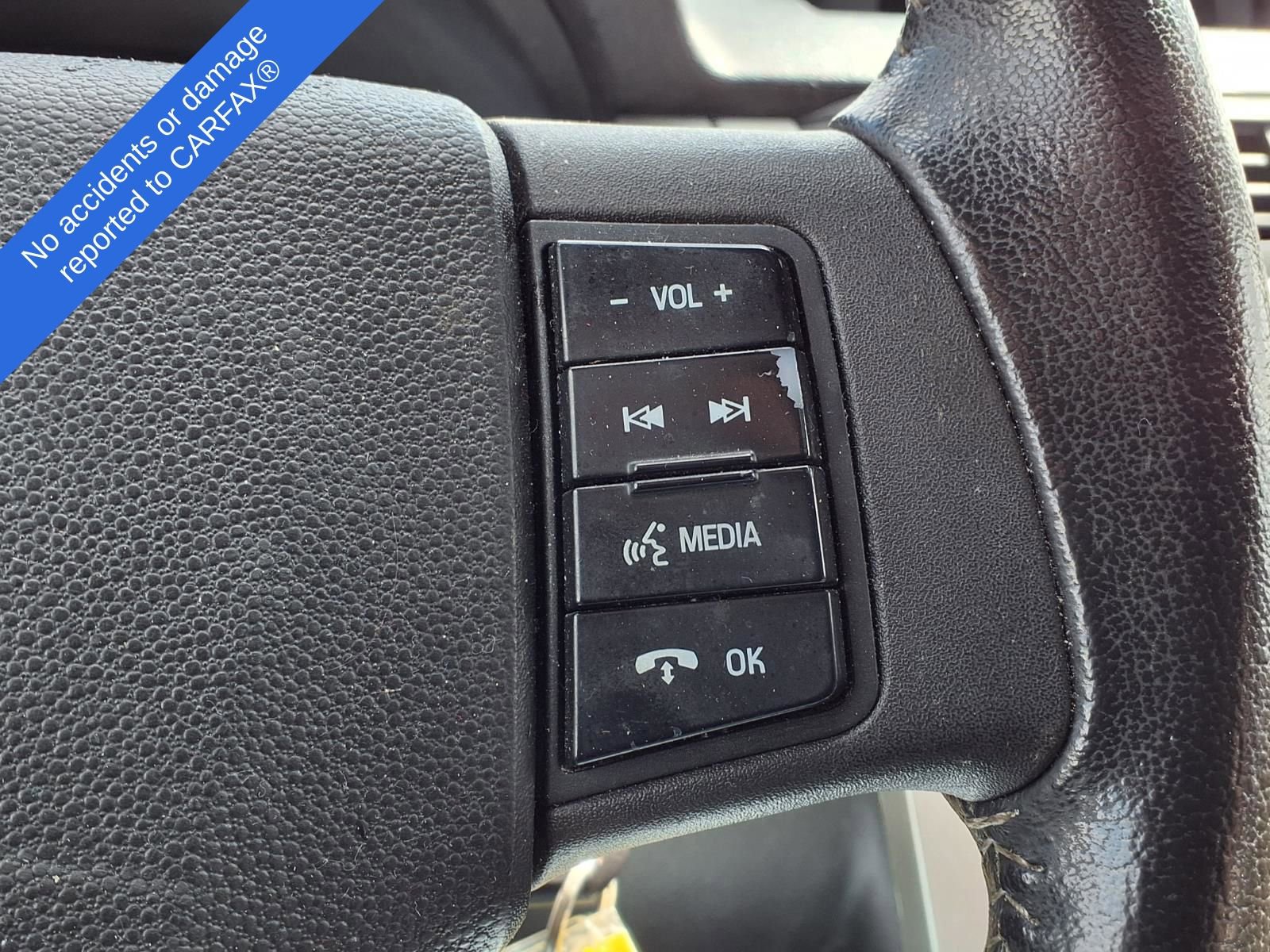 Thumbnail: 2010 Ford Focus - 23