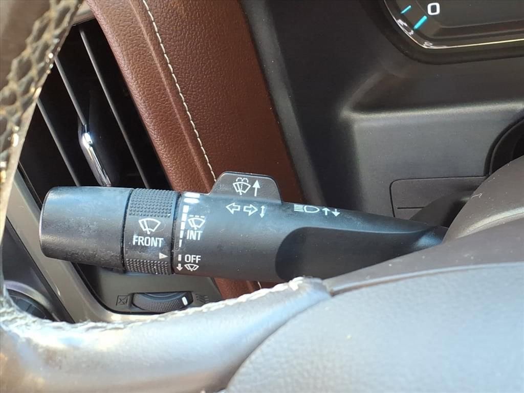 Thumbnail: 2016 Chevrolet Silverado 2500 - 20