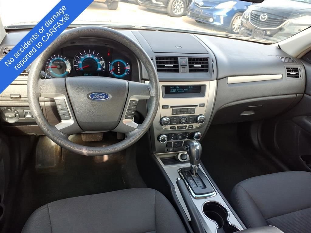 Thumbnail: 2011 Ford Fusion - 8
