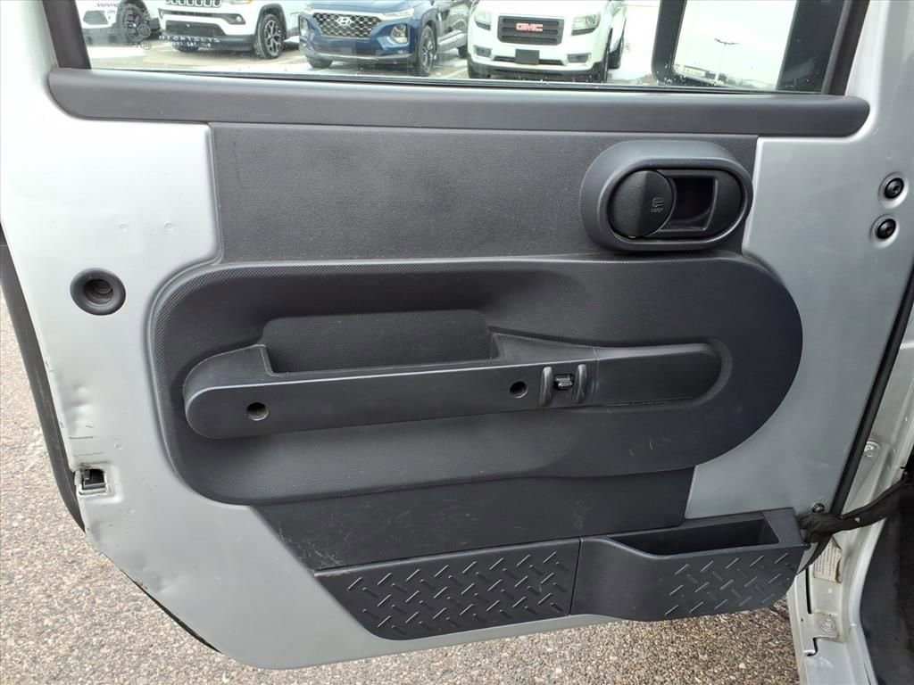 Thumbnail: 2008 Jeep Wrangler - 14