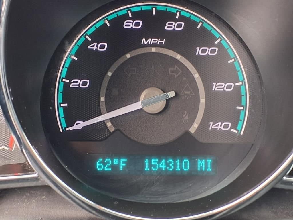 2011 Chevrolet Malibu LTZ 23