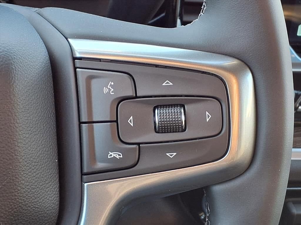 Thumbnail: 2026 Chevrolet Silverado 1500 - 21