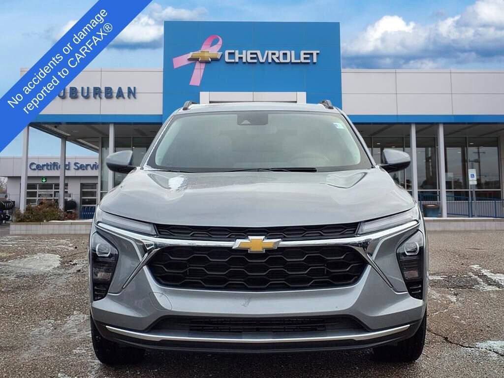 Used 2024 Chevrolet Trax LT SUV