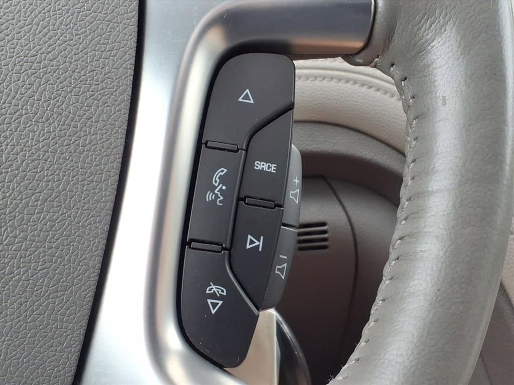 Thumbnail: 2014 Chevrolet Traverse - 22