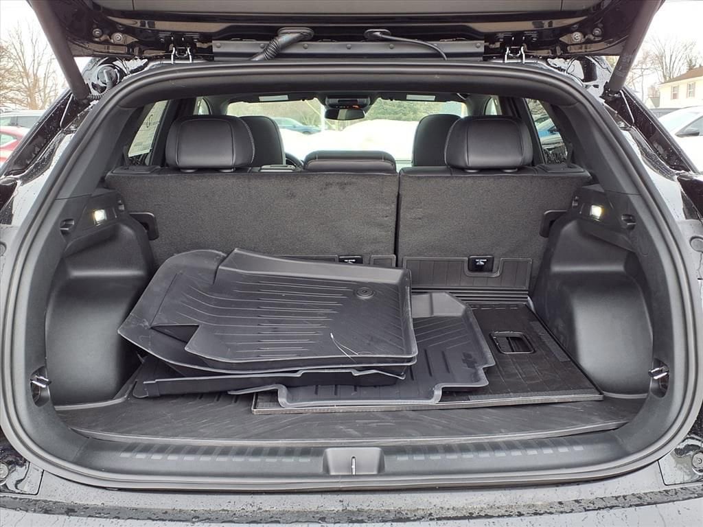 Thumbnail: 2026 Chevrolet Blazer EV - 8