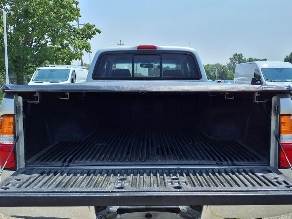 Thumbnail: 2001 Toyota Tacoma - 10