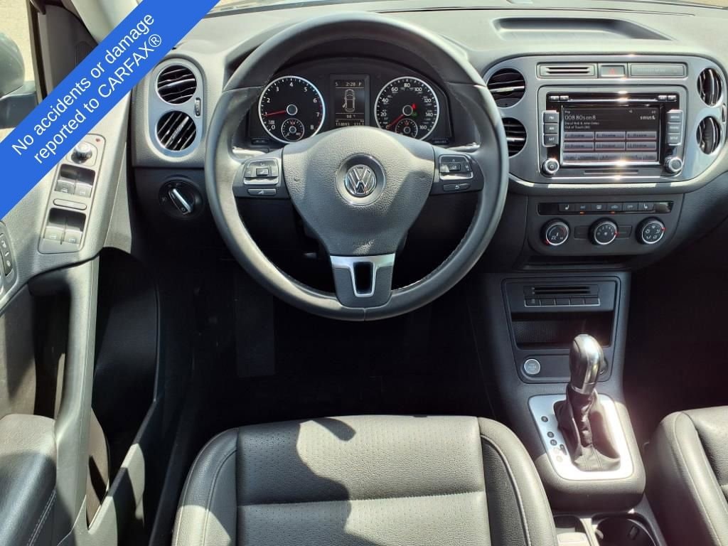 Thumbnail: 2014 Volkswagen Tiguan - 14