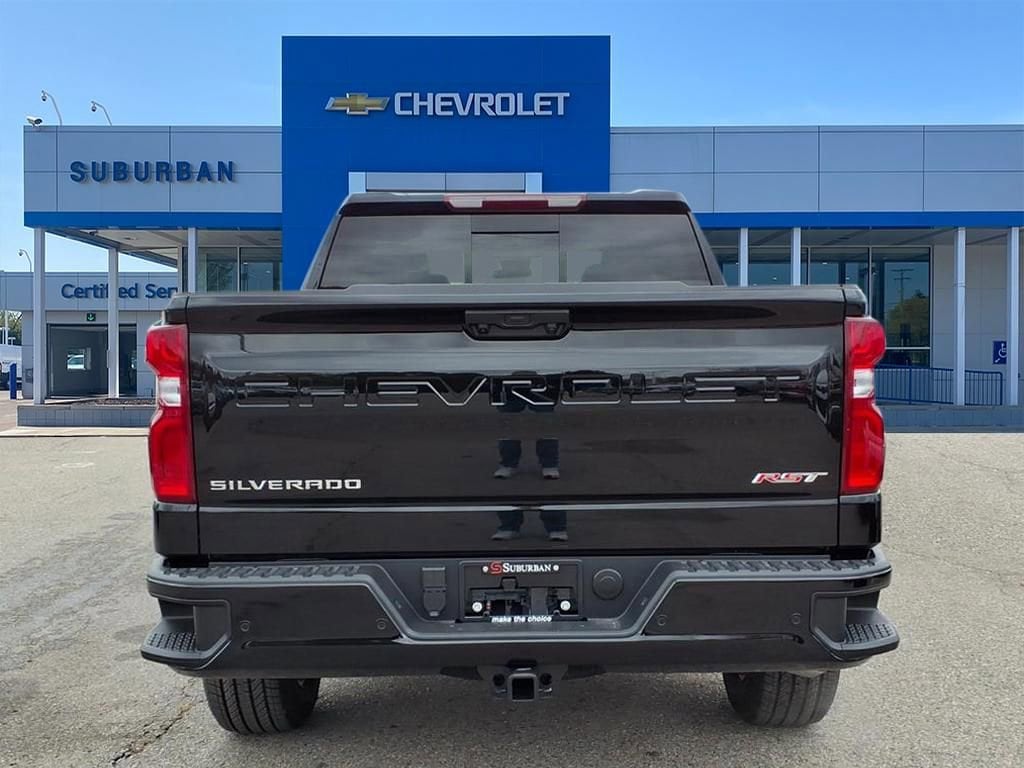 Thumbnail: 2026 Chevrolet Silverado 1500 - 5