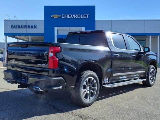 2025 Chevrolet Silverado 1500 High Country photo 4