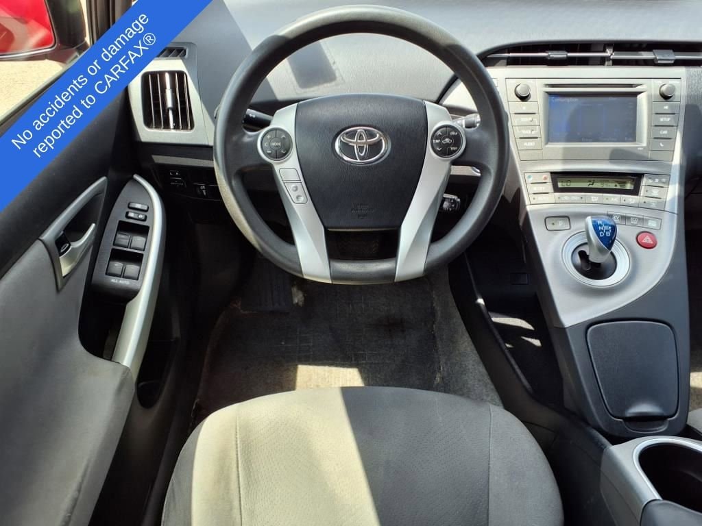 Thumbnail: 2013 Toyota Prius - 14