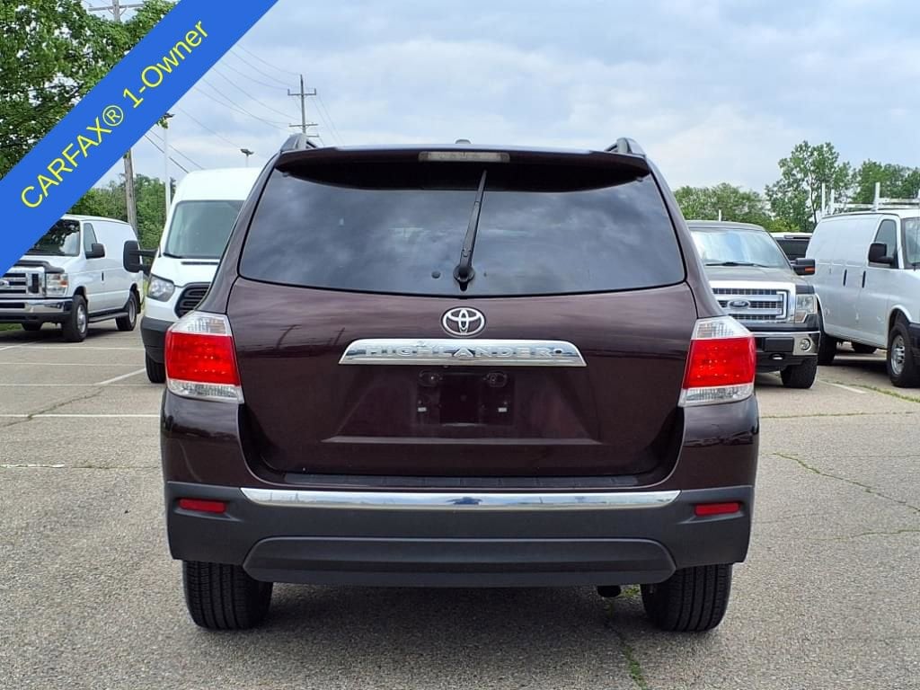 Thumbnail: 2012 Toyota Highlander - 7