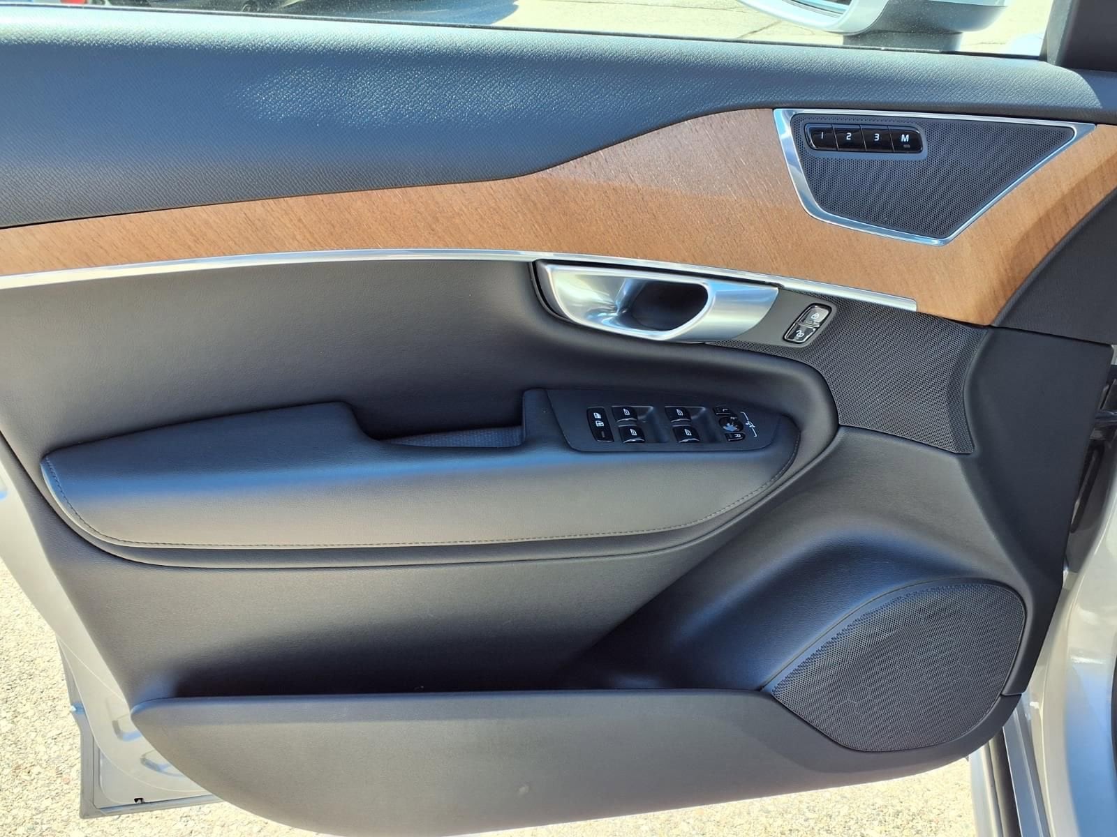 Thumbnail: 2024 Volvo XC90 - 14