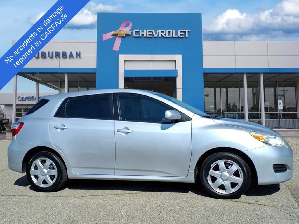 2010 Toyota Corolla Matrix L 4WD photo 4