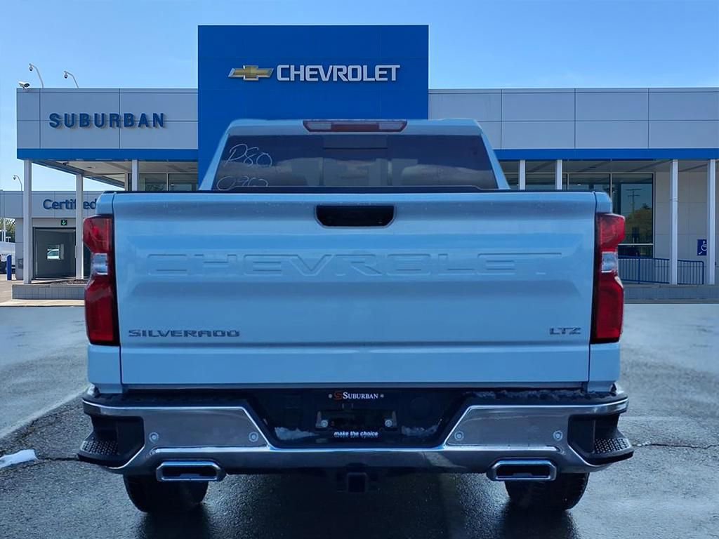 Thumbnail: 2026 Chevrolet Silverado 1500 - 5