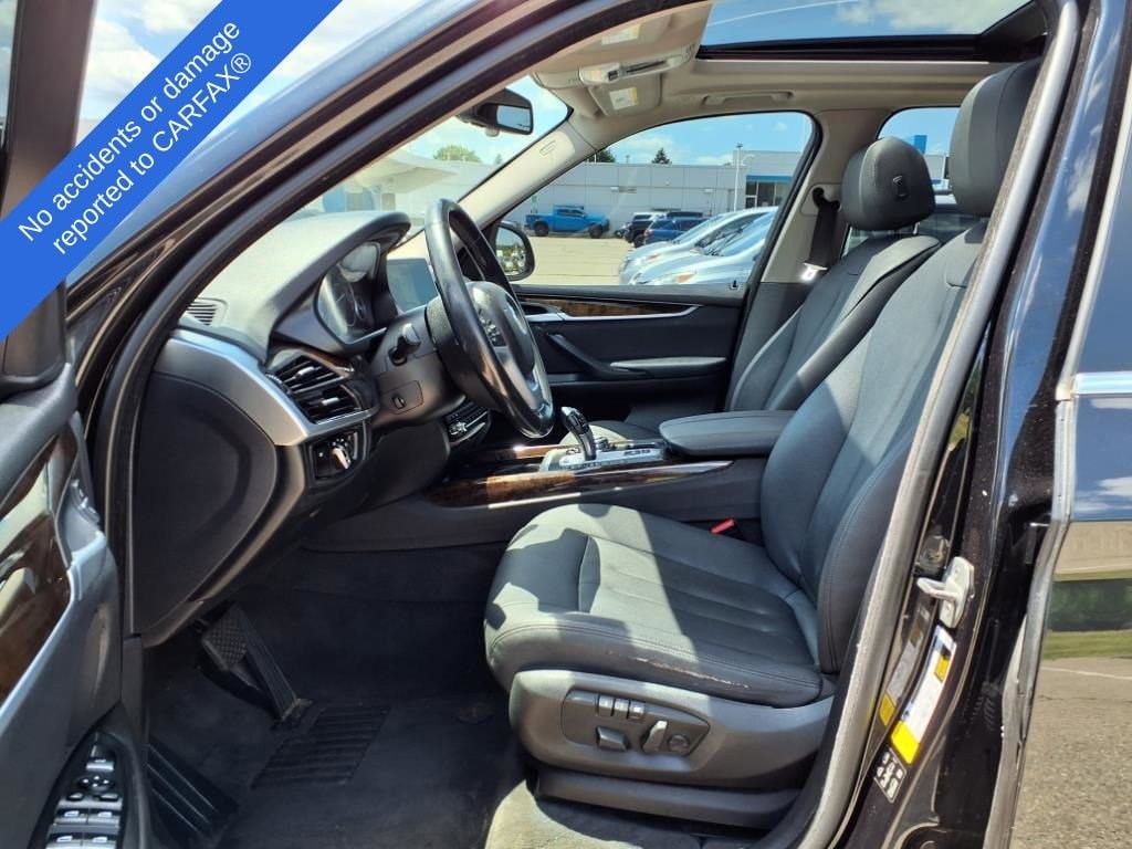 Thumbnail: 2015 BMW X5 - 16