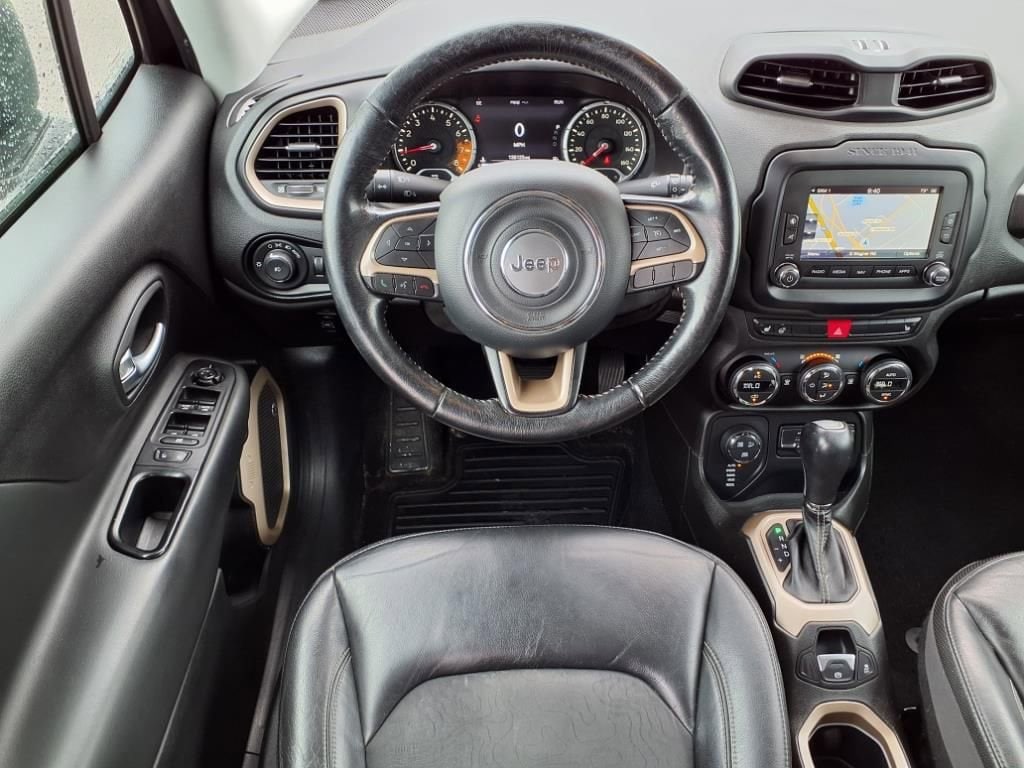 Thumbnail: 2017 Jeep Renegade - 13
