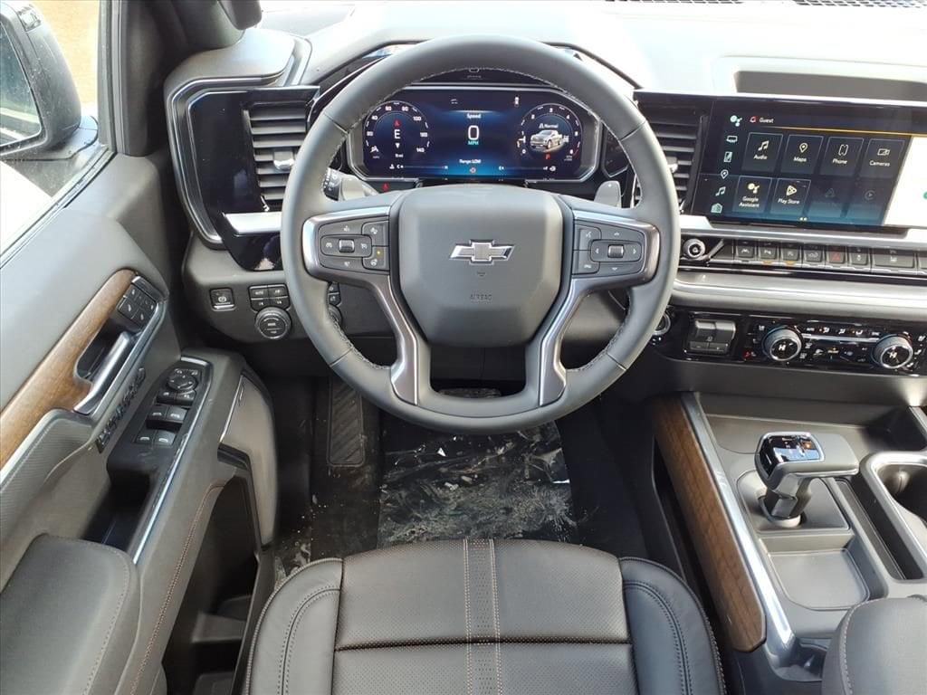 Thumbnail: 2026 Chevrolet Silverado 1500 - 9