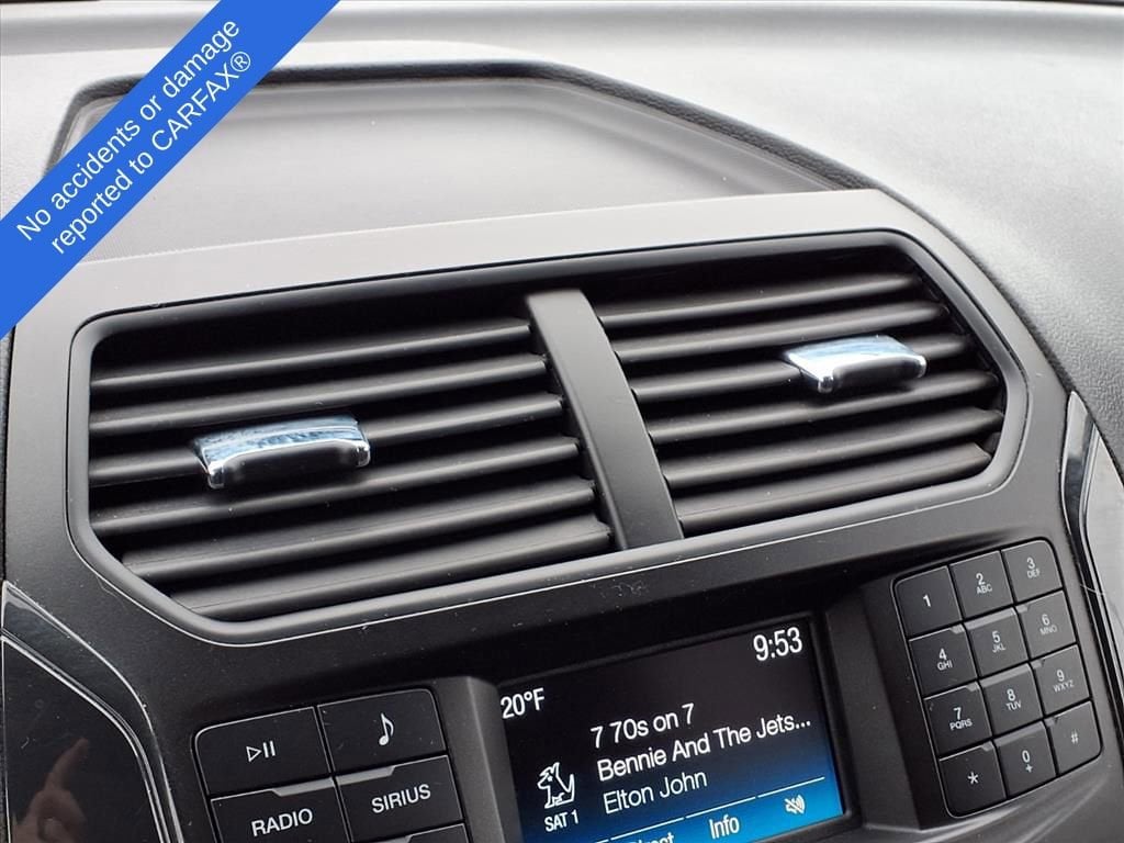 Thumbnail: 2019 Ford Explorer - 28