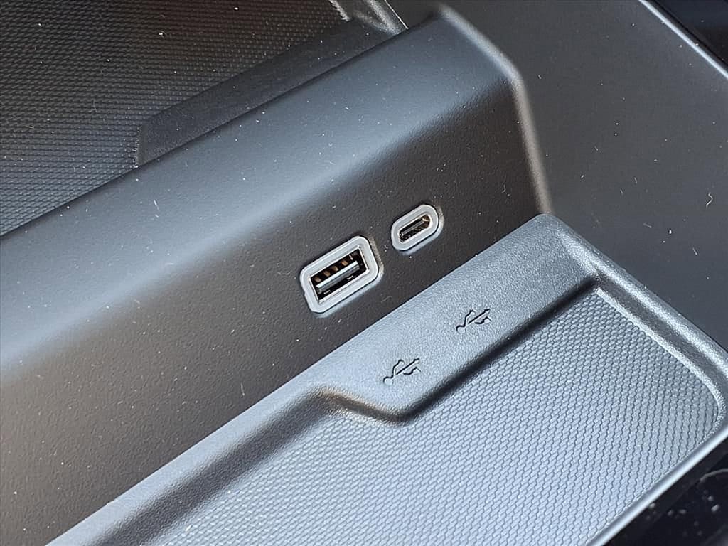 Thumbnail: 2026 Chevrolet Tahoe - 18