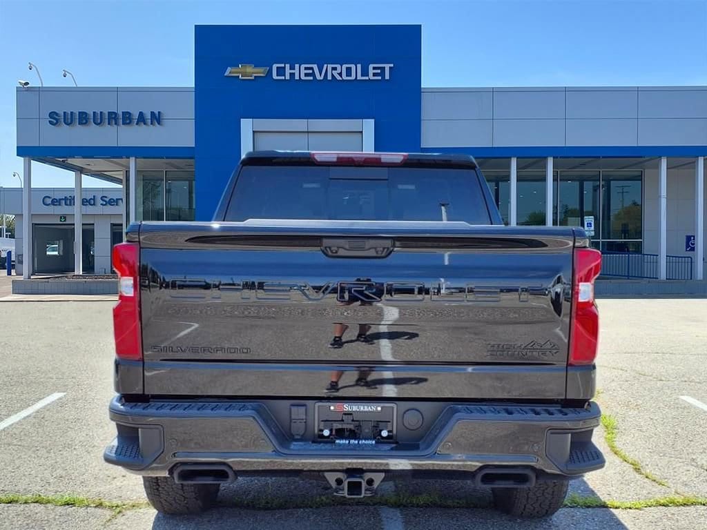 Thumbnail: 2026 Chevrolet Silverado 1500 - 5