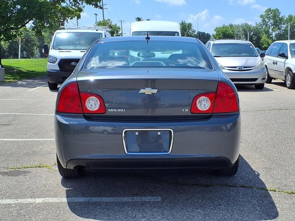 Thumbnail: 2008 Chevrolet Malibu - 6