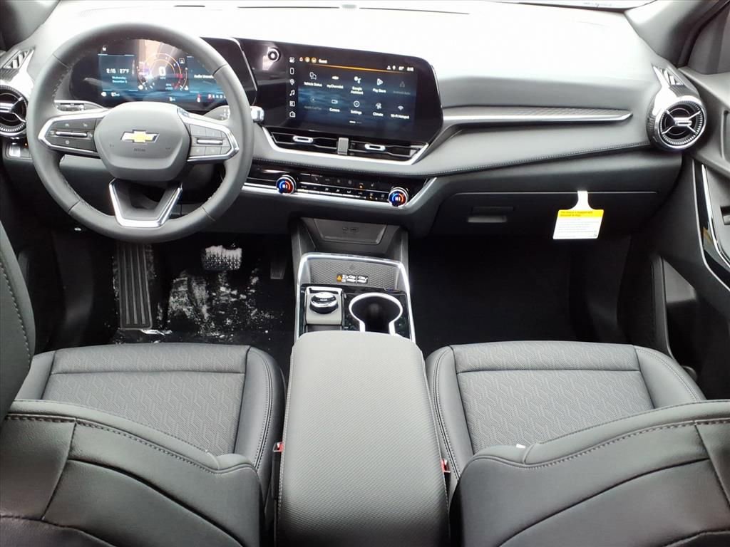 Thumbnail: 2026 Chevrolet Equinox - 10