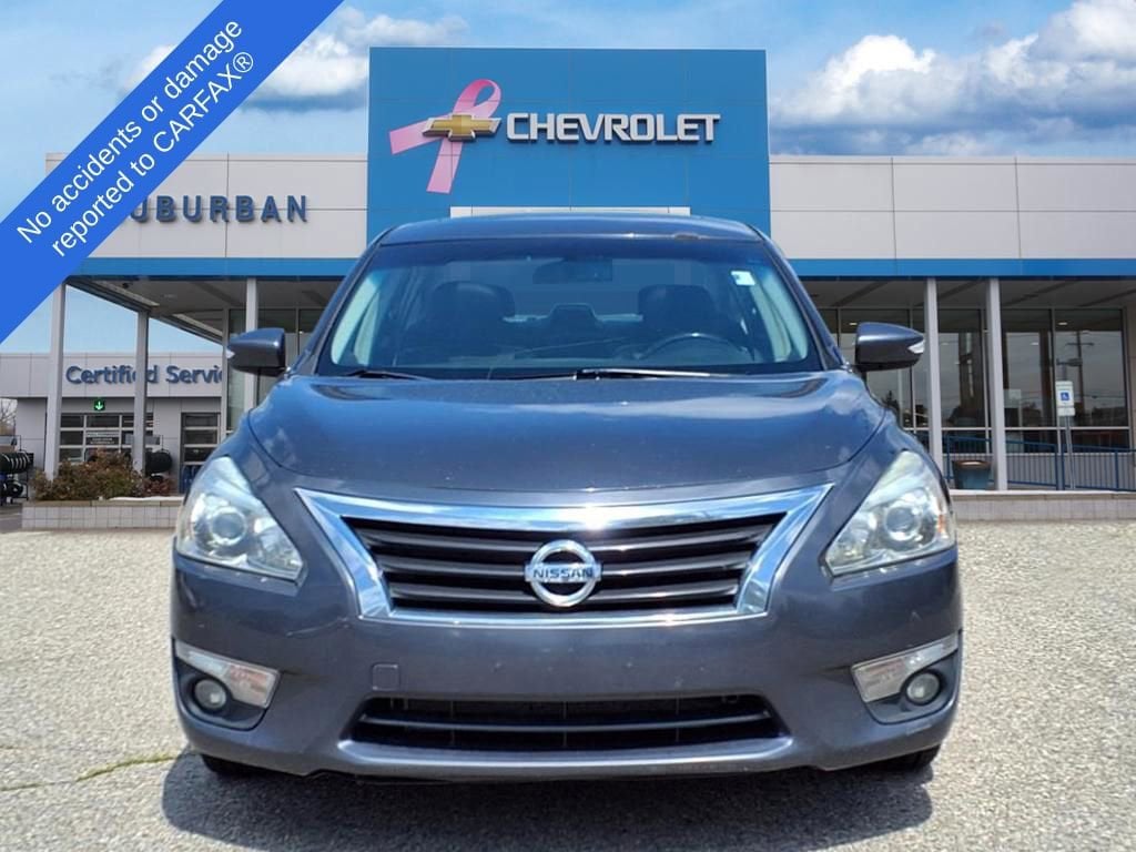 Thumbnail: 2013 Nissan Altima - 2