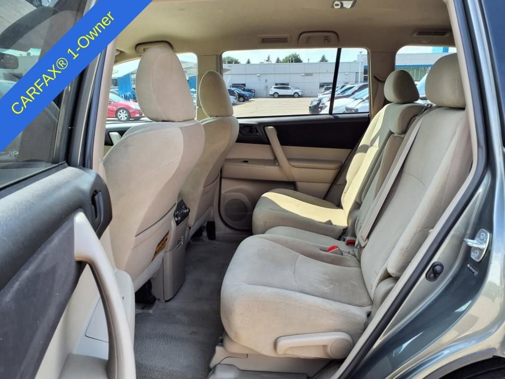Thumbnail: 2010 Toyota Highlander - 12