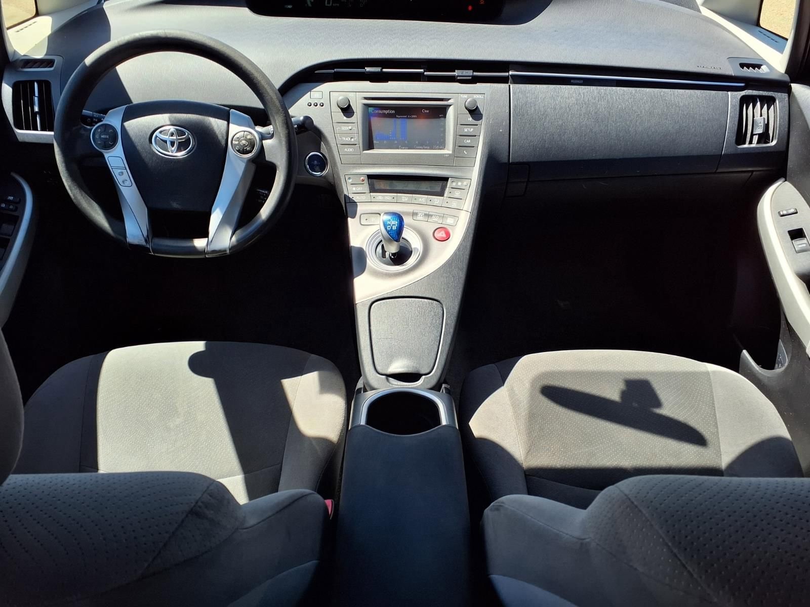 Thumbnail: 2013 Toyota Prius - 12