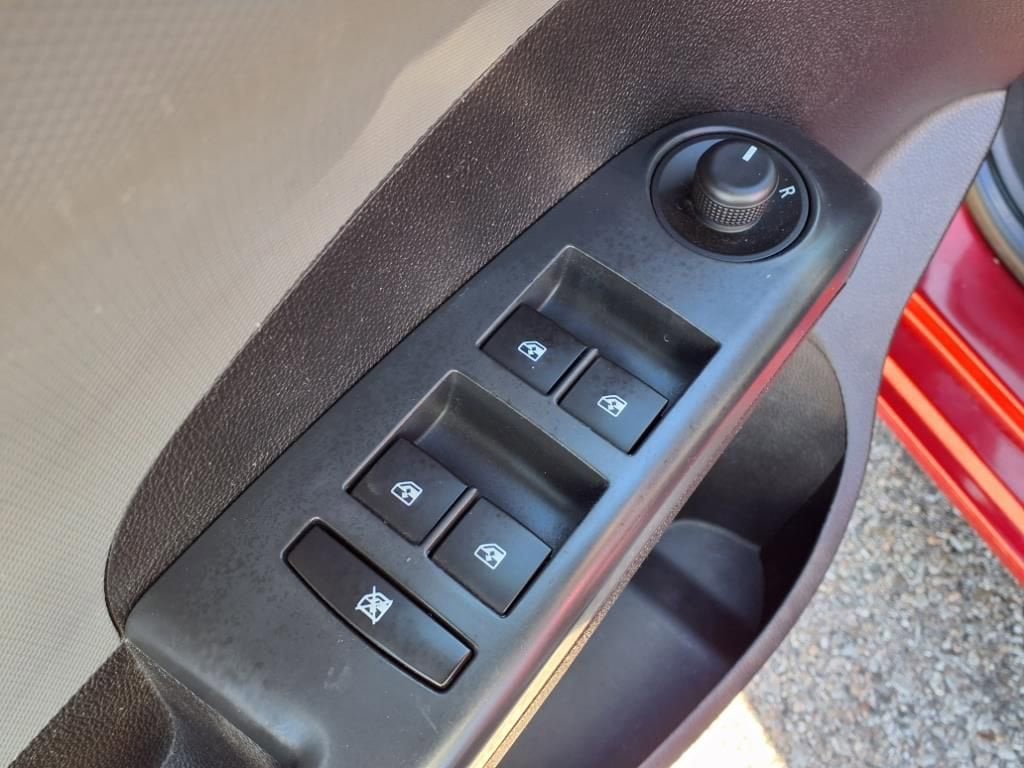 Thumbnail: 2012 Chevrolet Sonic - 14