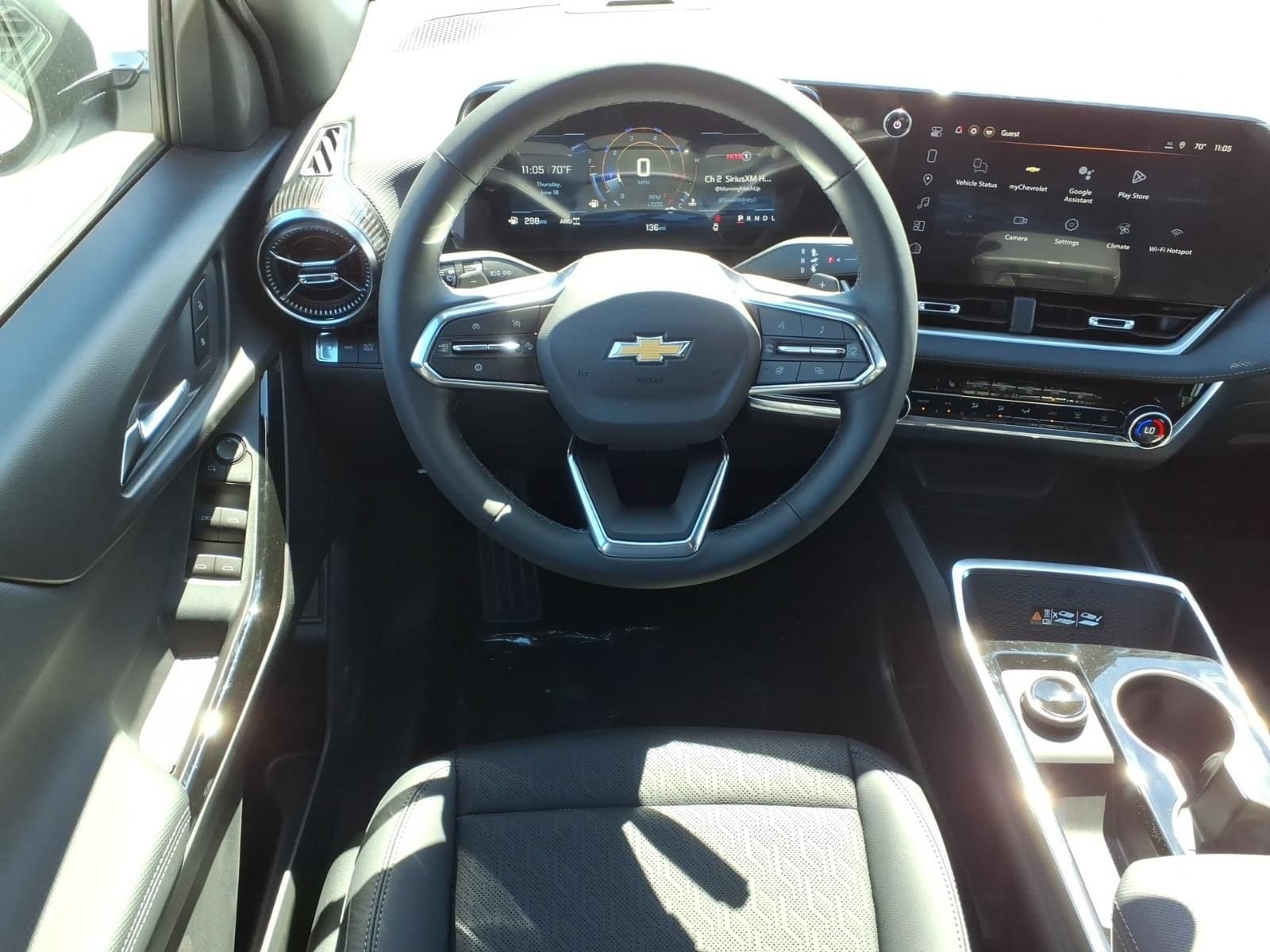 Thumbnail: 2026 Chevrolet Equinox - 12
