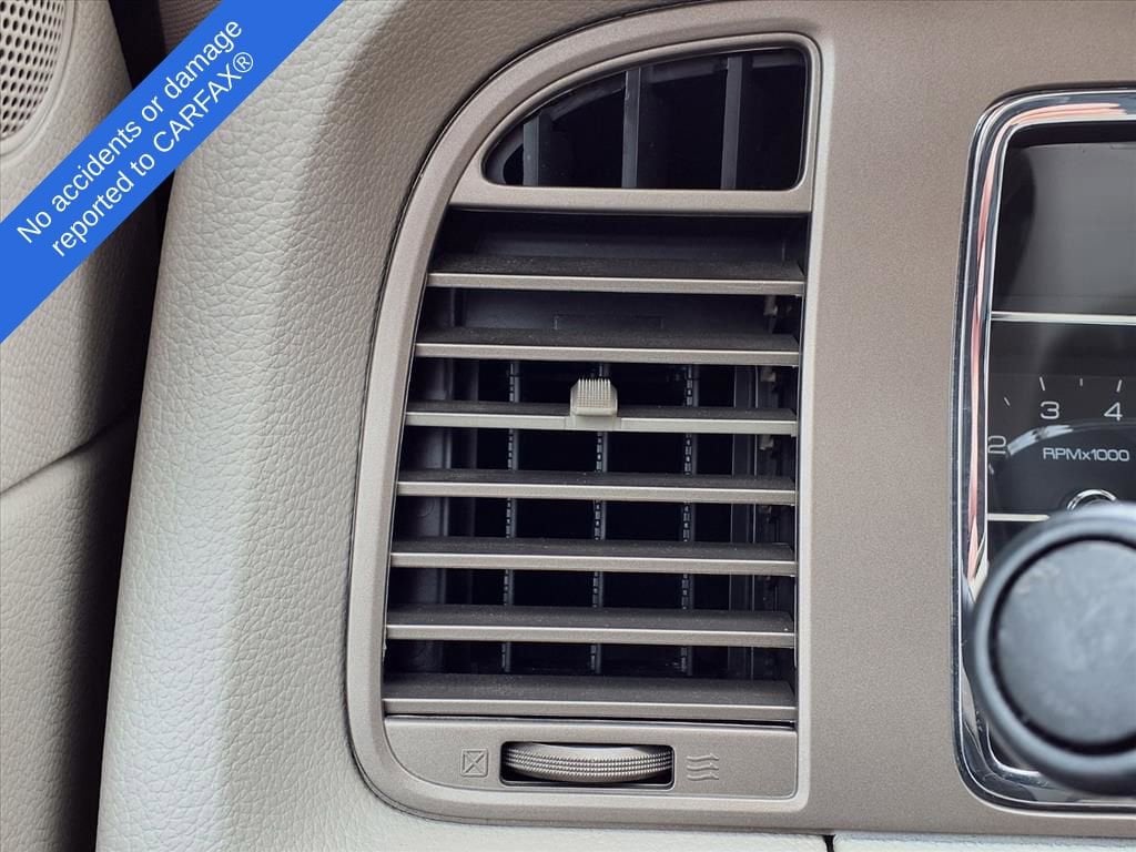 Thumbnail: 2014 Lincoln Navigator - 29