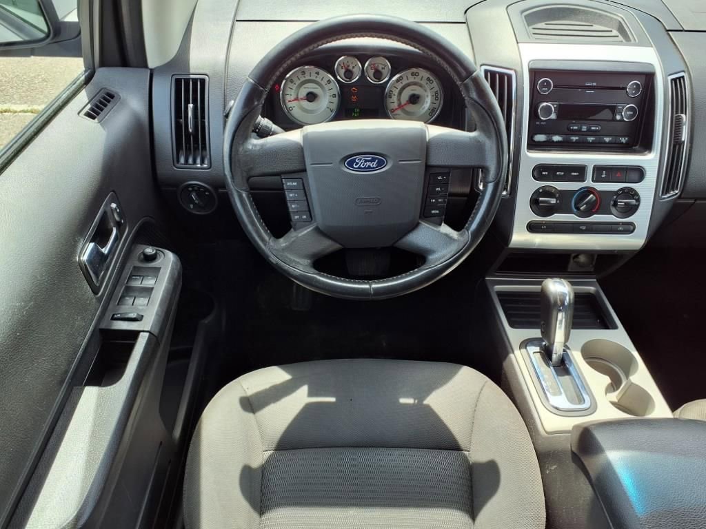Thumbnail: 2010 Ford Edge - 13