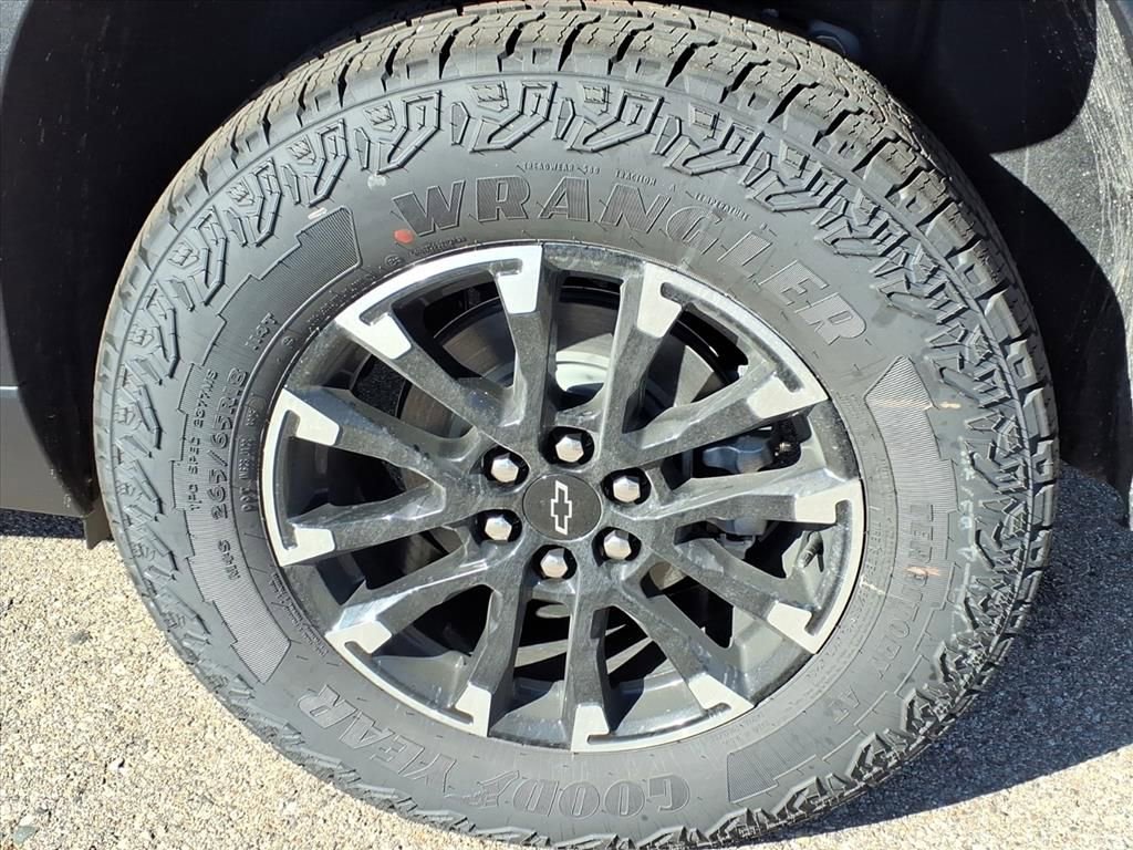 Thumbnail: 2026 Chevrolet Traverse - 7