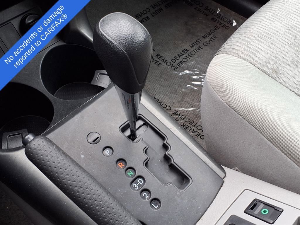 Thumbnail: 2010 Toyota RAV4 - 25