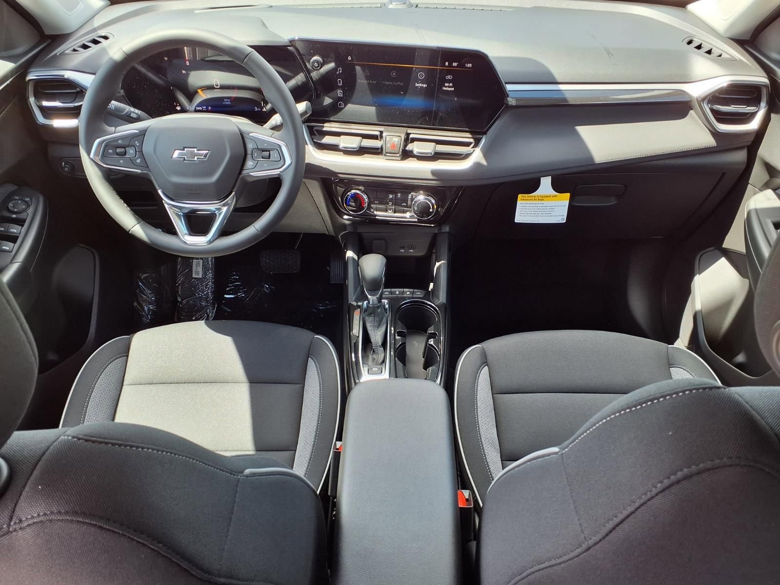 Thumbnail: 2026 Chevrolet TrailBlazer - 8