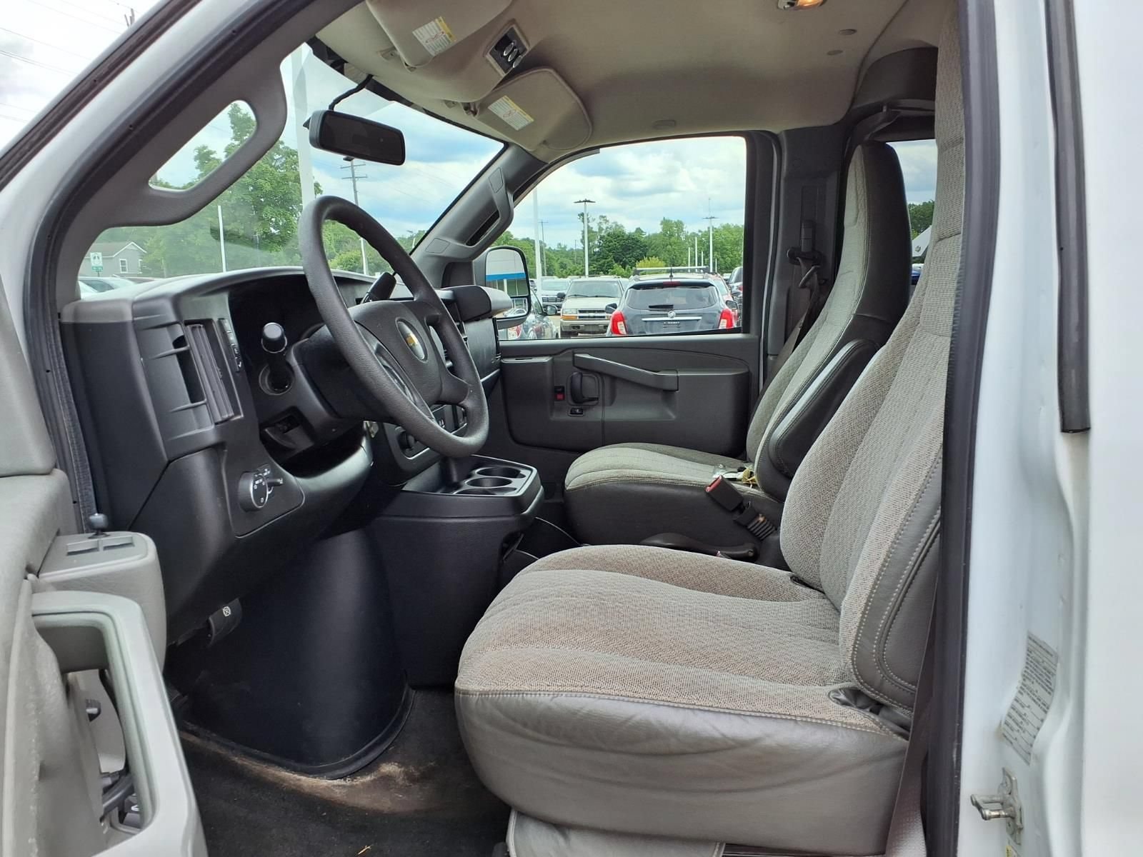 Thumbnail: 2017 Chevrolet Express - 17