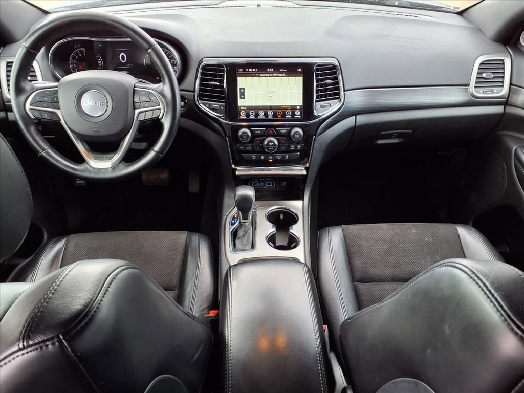 Thumbnail: 2020 Jeep Grand Cherokee - 12