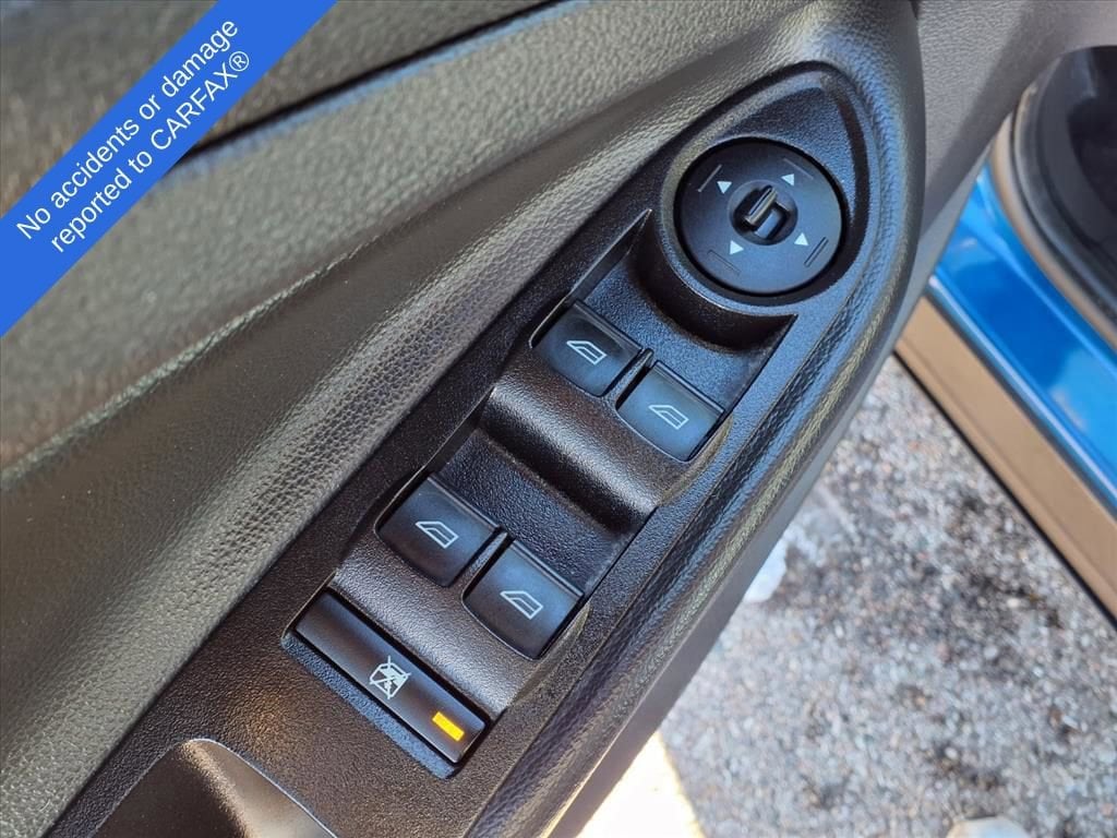 Thumbnail: 2017 Ford Escape - 17