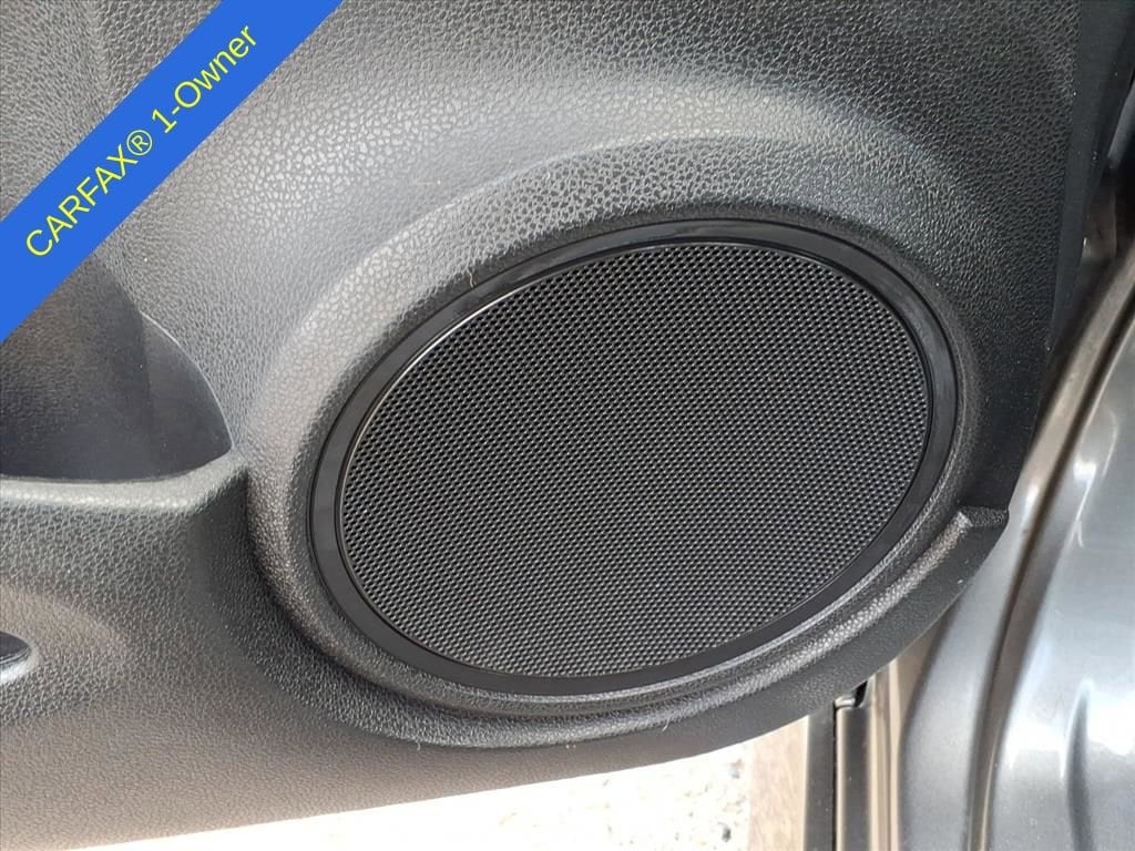 Thumbnail: 2011 Honda Fit - 15