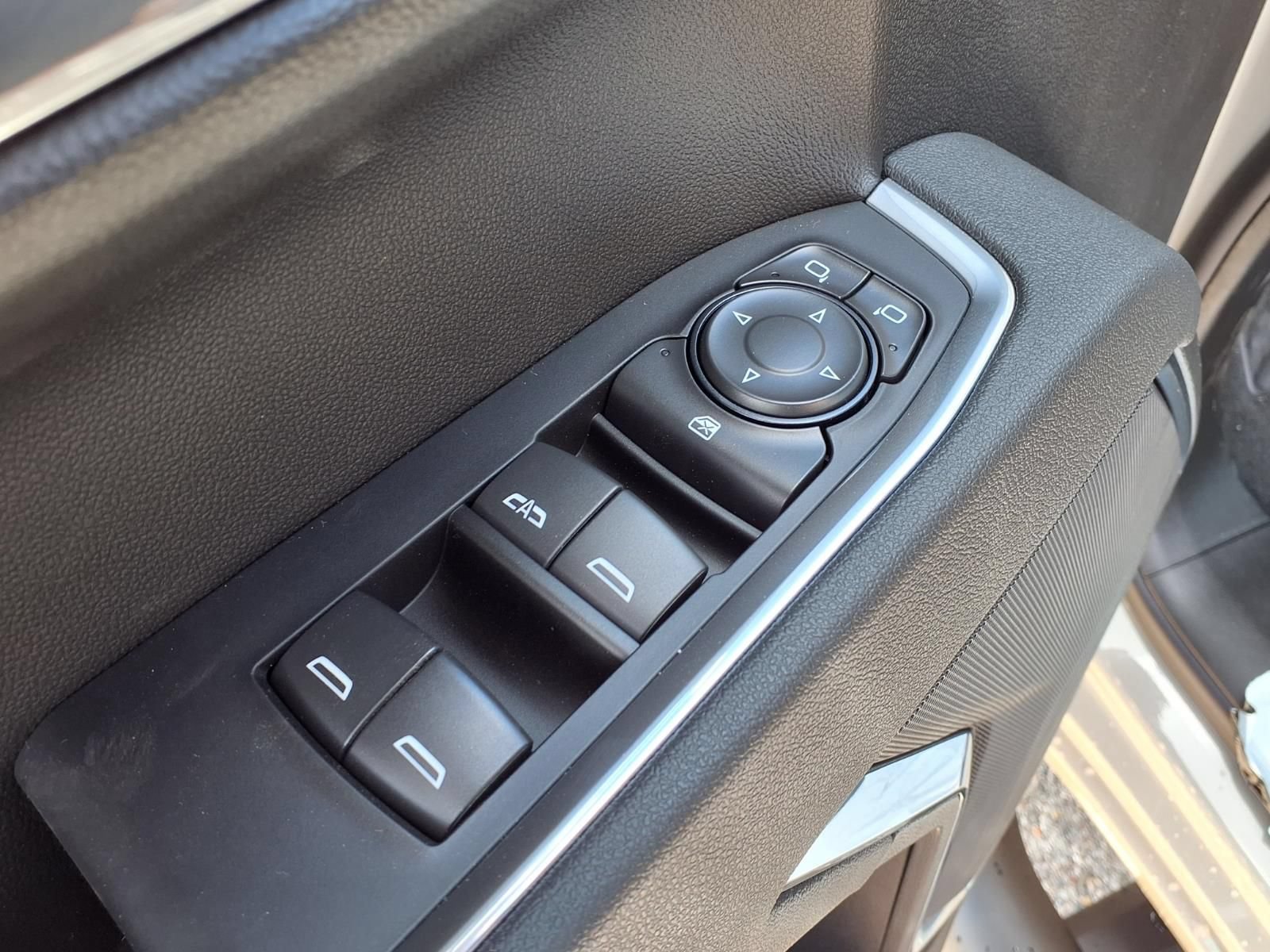 2026 Chevrolet Silverado 1500 RST - Photo 13