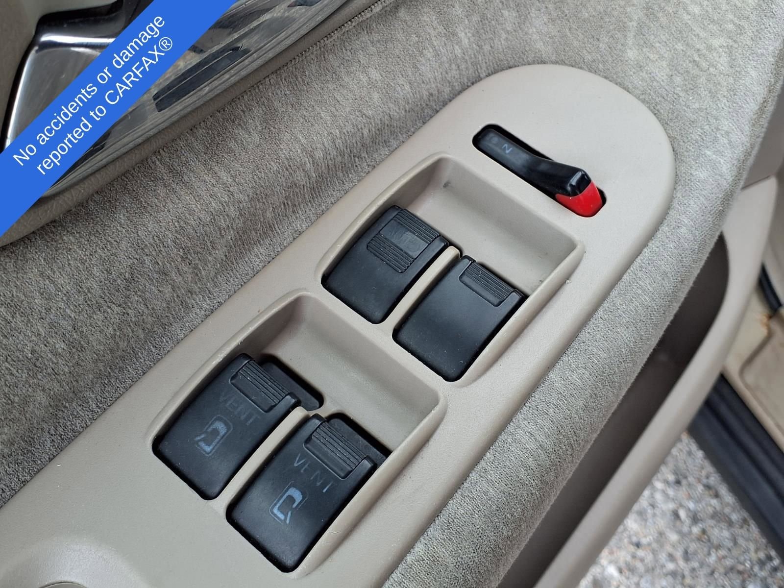Thumbnail: 2000 Honda Odyssey - 12