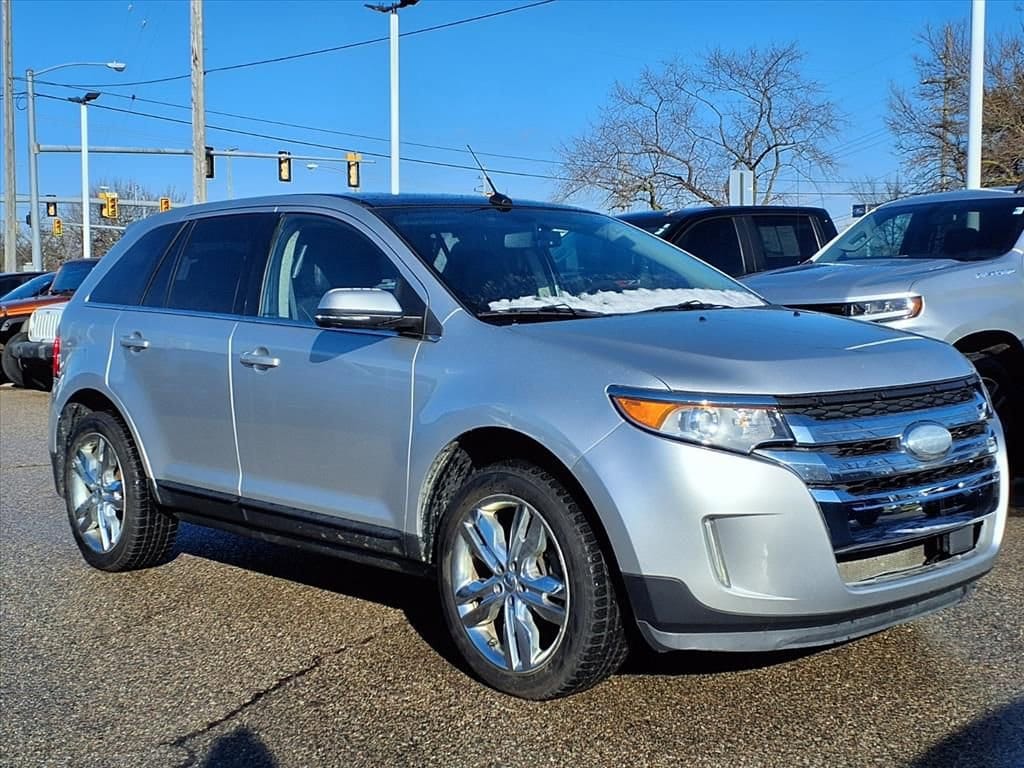 Thumbnail: 2013 Ford Edge - 3