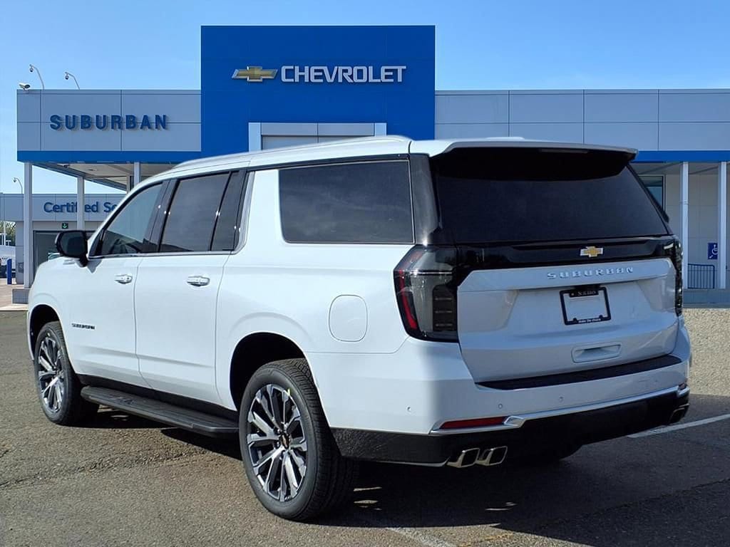 Thumbnail: 2026 Chevrolet Suburban - 6