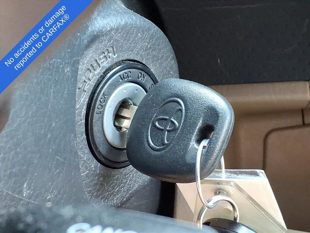 Thumbnail: 2012 Toyota Tacoma - 27